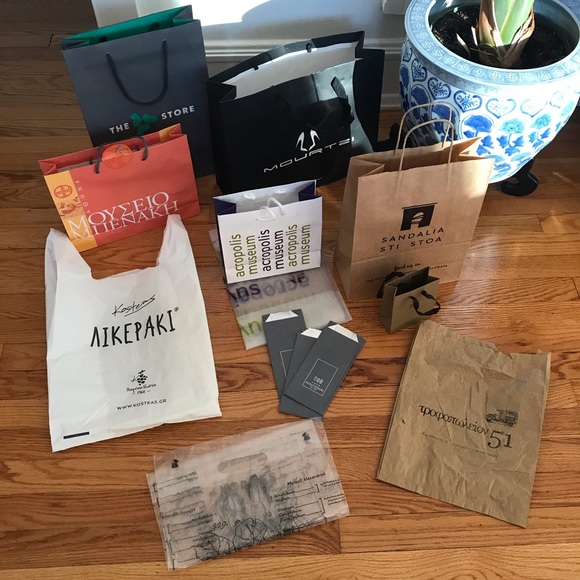 Greek Tourist 🇬🇷💙🇬🇷 shopping bags 🛍(empty) - Picture 1 of 11